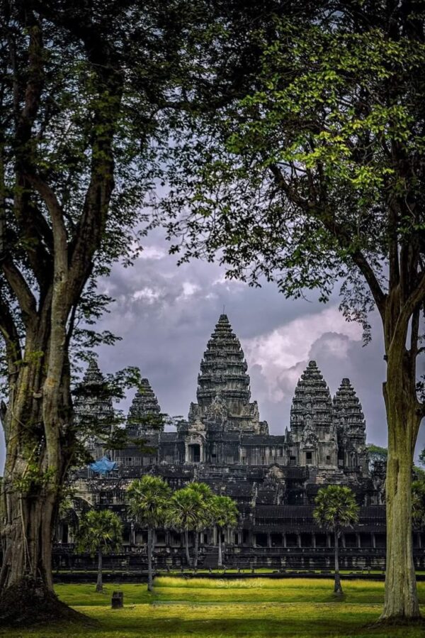 Angkor Wat Sunrise Small Tour and Free Breakfast - Image 2