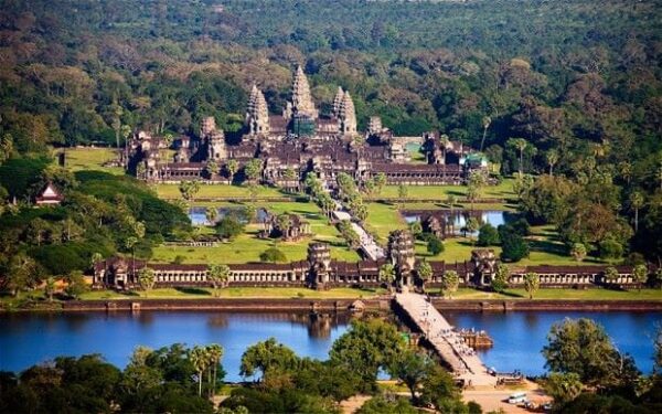 Angkor Wat Small Sunrise Private tour & Free Breakfast - Image 6
