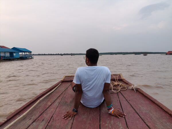 Afternoon Kampong Phluk floating Village and Tonle Sap Sunset Private Tour - Image 4