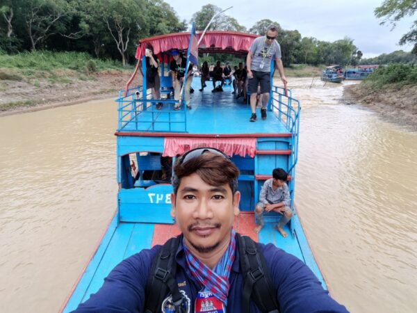 Kampong Phluk floating Village and Tonle Sap Morning Private Tour - Image 6