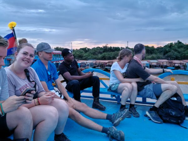 Afternoon Kampong Phluk Floating Village & Tonle Sap Sunset Tour - Image 5