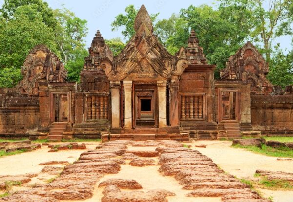 Angkor Grand tour-Banteay Srei Sunset and Free Lunch - Image 5