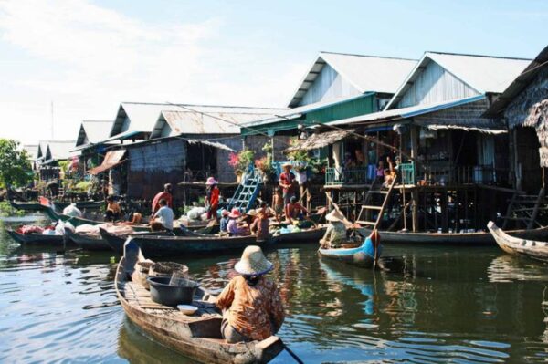 Afternoon Kampong Phluk Floating Village & Tonle Sap Sunset Tour - Image 3