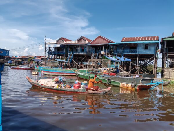 Angkor Wat Small Sunrise Private Tour Free Breakfast and Kompong Phluk Sunset - Image 9