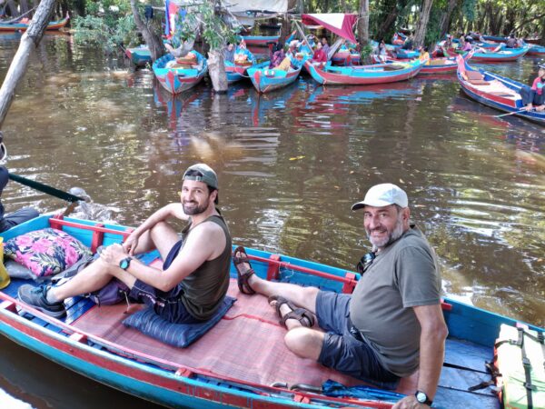 Angkor Wat Small Sunrise Private Tour Free Breakfast and Kompong Phluk Sunset - Image 11