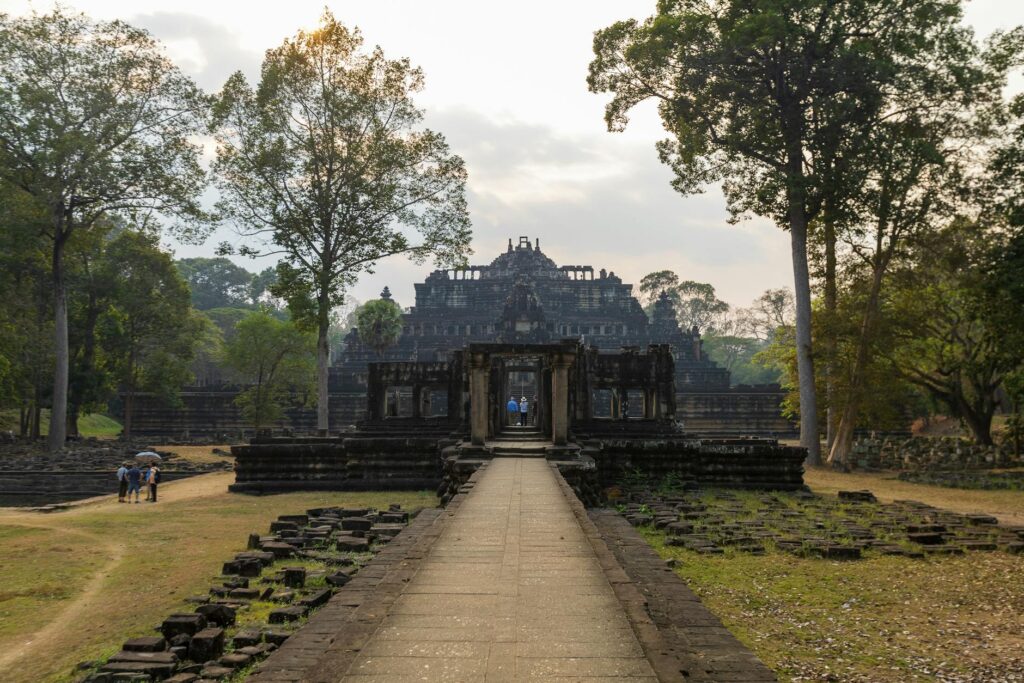Off The Beaten Path Angkor Wat Tour